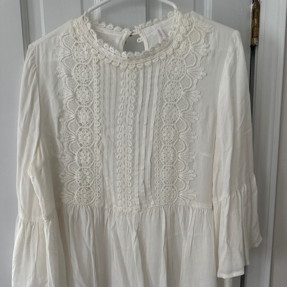 Xhilaration - Picture 1 of 6